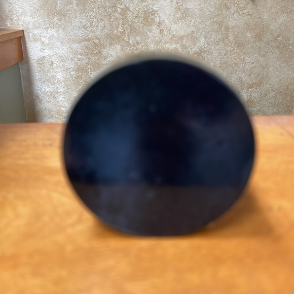 Vintage ARTVUE Jaguar Automobile Emblem Paperweight Decor - Picture 6 of 13